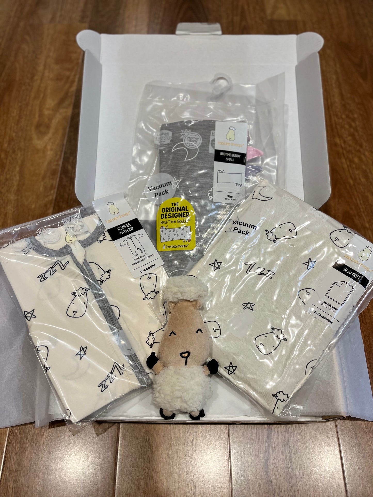 Sweet Dreams Baa Baa Yellow/Grey Newborn Gift Set