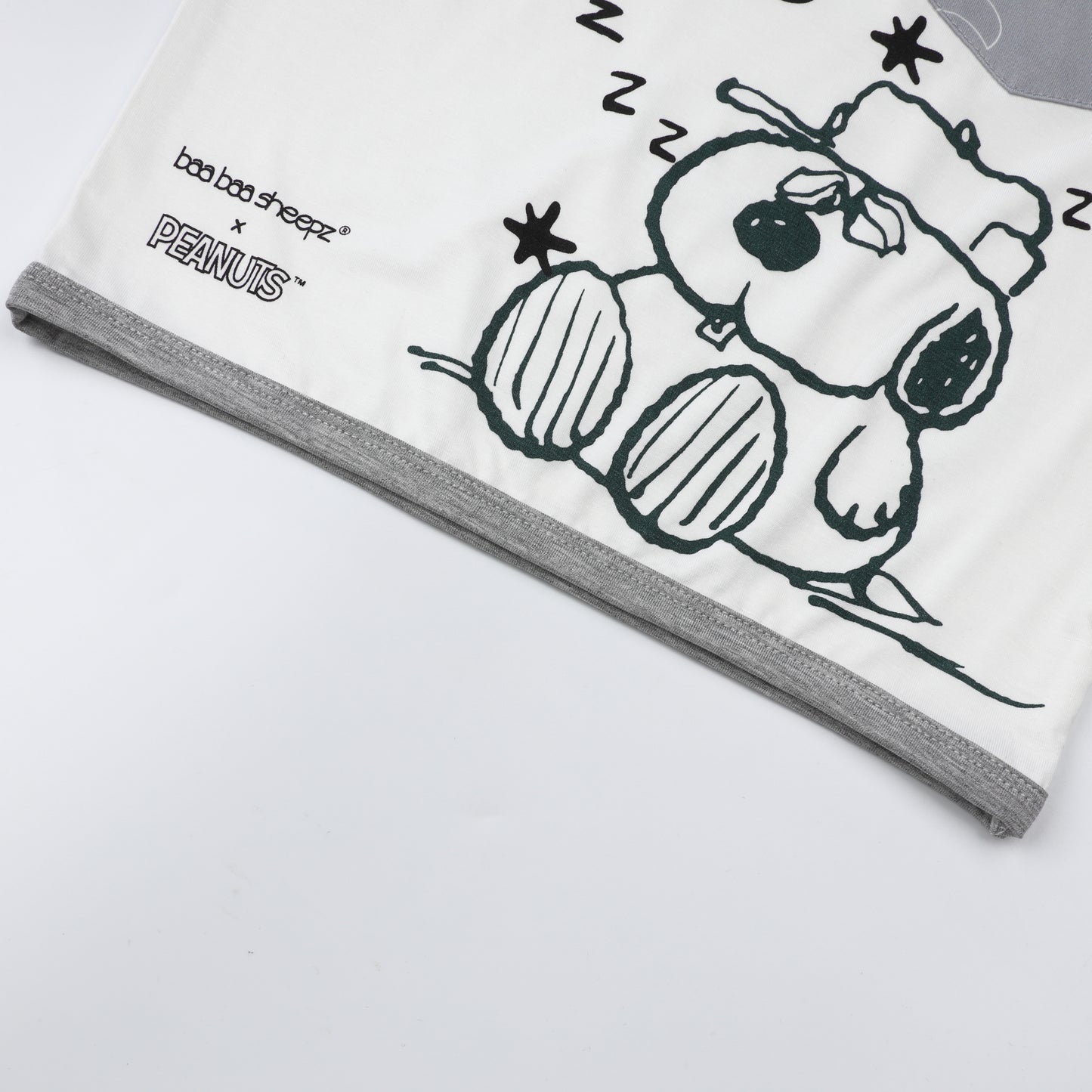 Snoopy V2 PJ Set Short Sleeve Shirt S27 White + Shorts S27 Grey