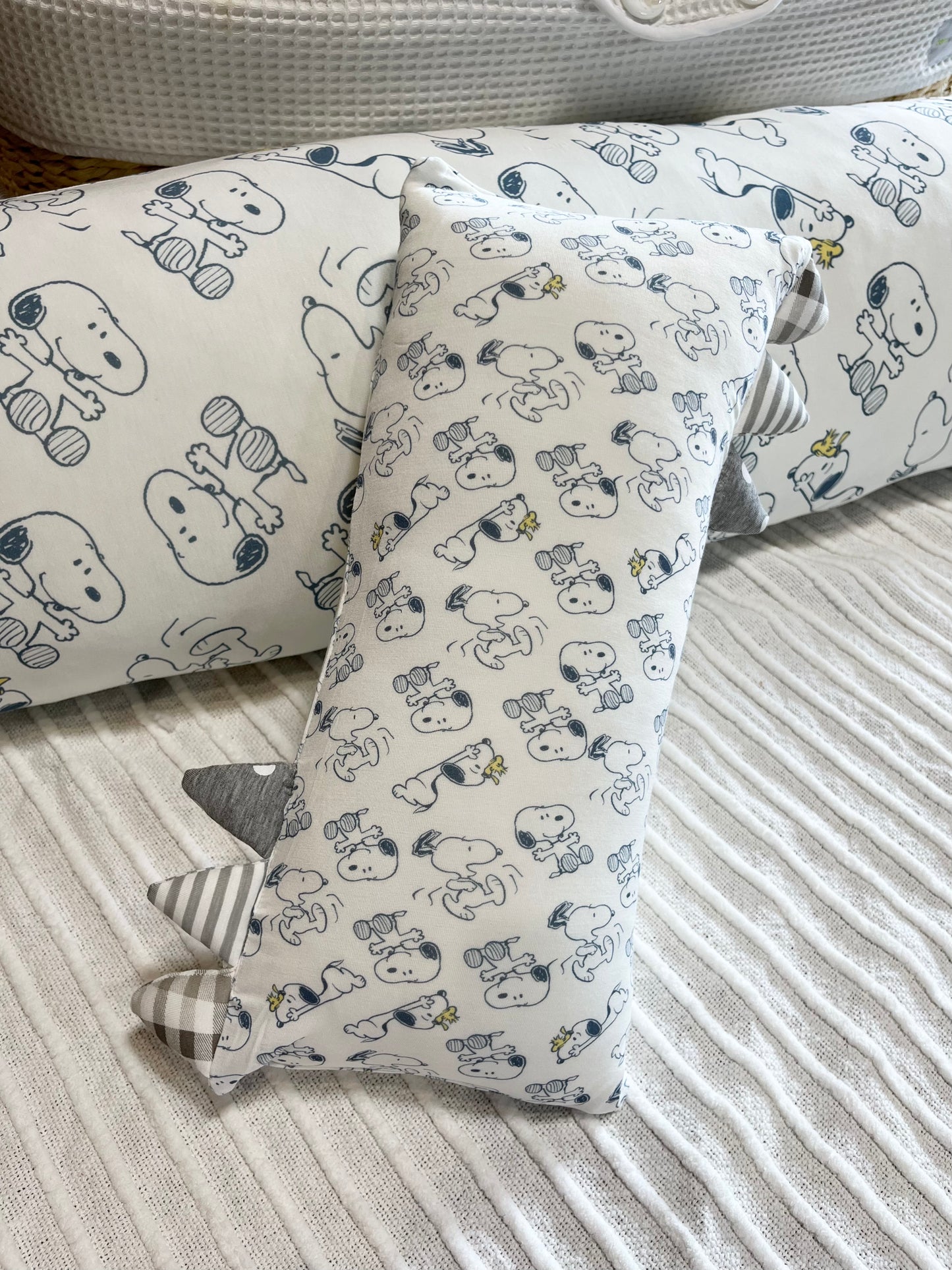 Medium Snoopy Bed-Time Buddy S02 White