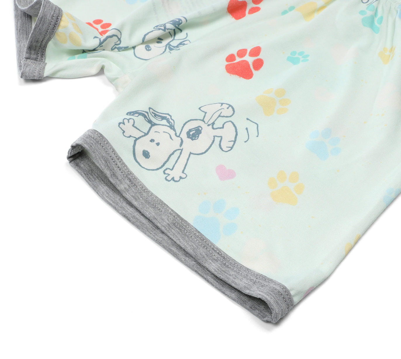 Snoopy PJ Set Short Sleeve Shirt S06 White + Shorts S01 Green