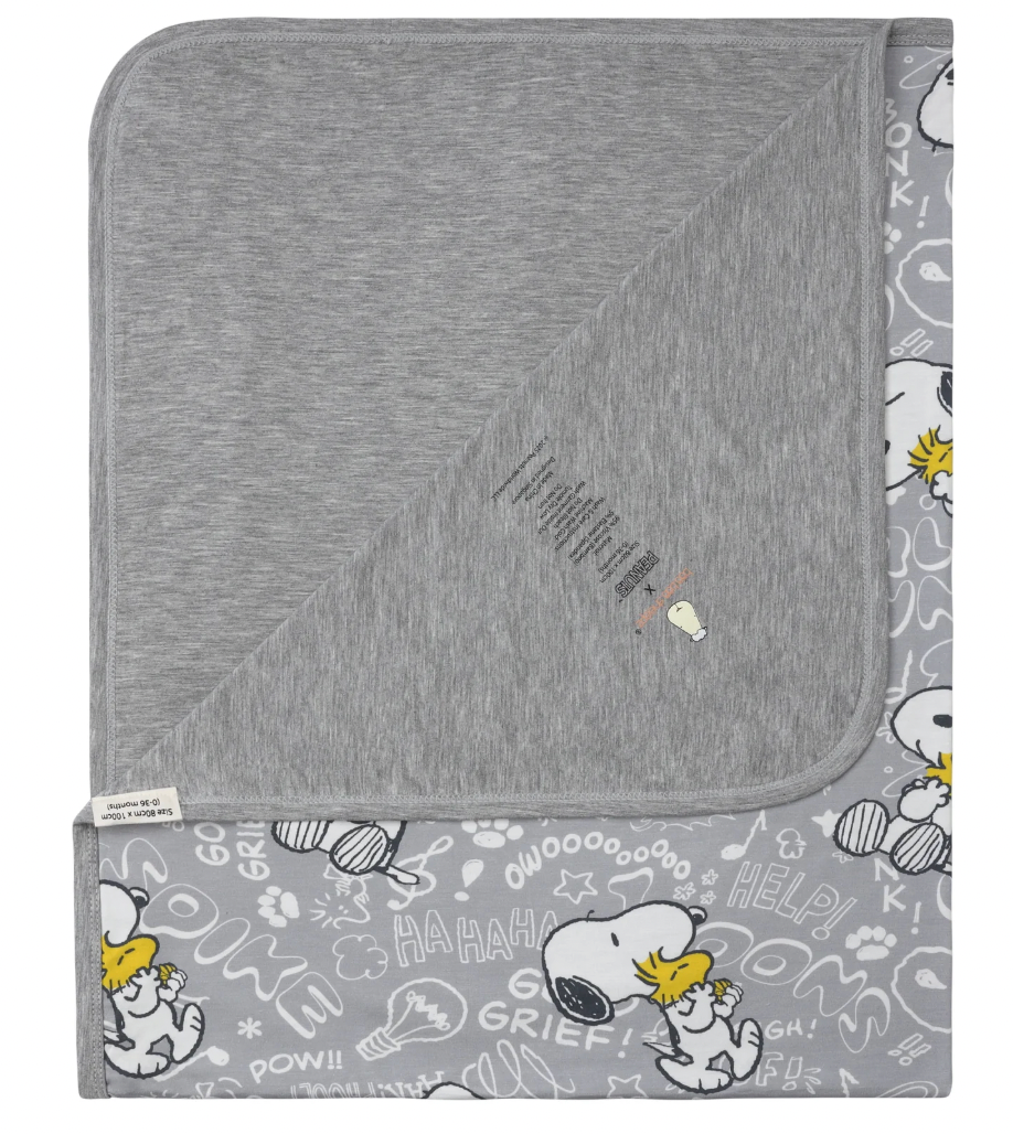 Snoopy V2 Snuggle Gift Set